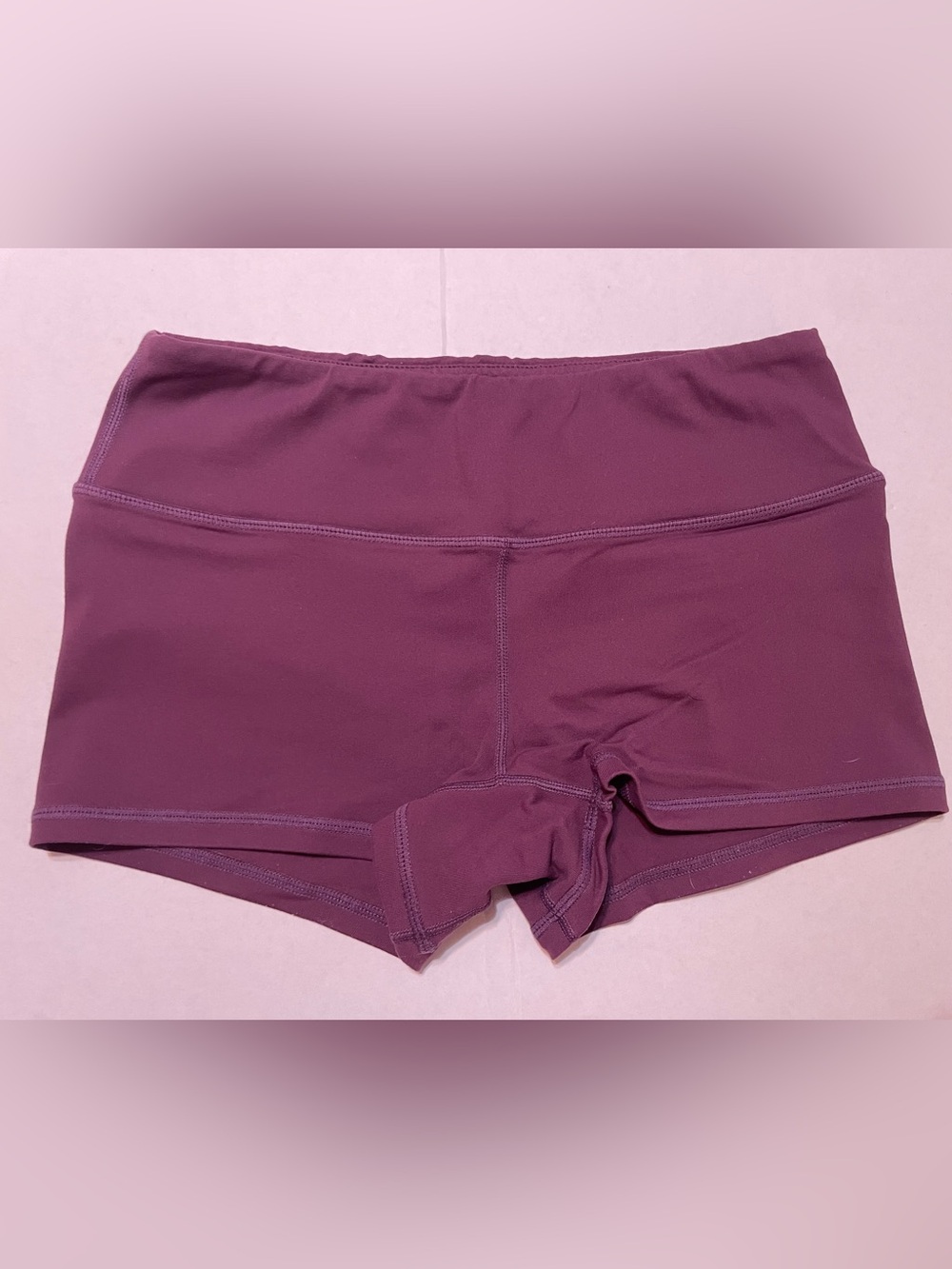 Women’s Seamless Athletic Shorts - Plum